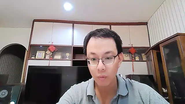 Snapshot of poter77112 chatting on July 22, 3:37 pm poter77112 online show from July 22, 3:37 pm