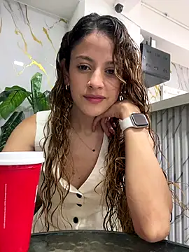 alana15 online show from October 13, 9:37 pm