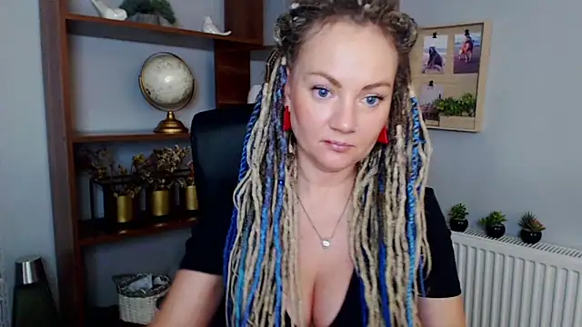 Snapshot of KayaMagic chatting on February 27, 4:53 pm KayaMagic online show from February 27, 4:53 pm