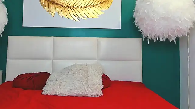 Red Fairy  online show from July 18, 4:05 am