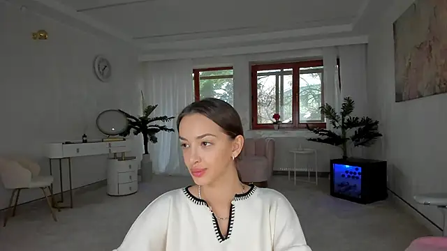 Snapshot of TiffanyHouston_ chatting on December 7, 7:16 am TiffanyHouston online show from December 7, 7:16 am