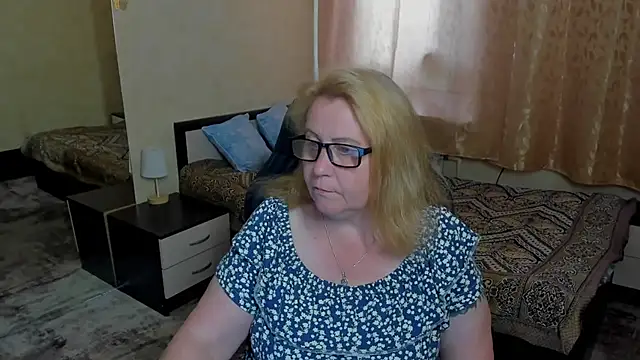 Frau Marta online show from June 28, 12:55 pm
