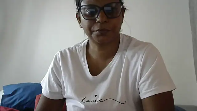 Snapshot of sunshinelady_ chatting on January 19, 2:49 pm sunshinelady online show from January 19, 2:49 pm