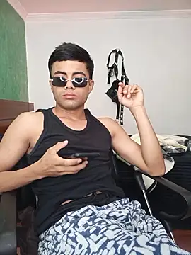 Snapshot of pinedasex777 chatting on November 9, 12:47 pm pinedasex777 online show from November 9, 12:47 pm