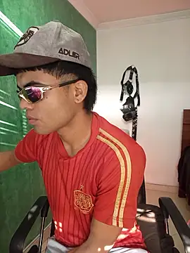 Snapshot of pinedasex777 chatting on November 21, 12:04 pm pinedasex777 online show from November 21, 12:04 pm