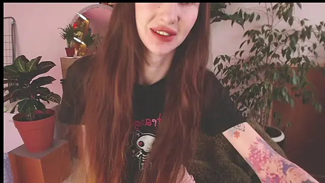 Snapshot of Arwen-elf chatting on April 13, 10:43 am Arwen-elf online show from April 13, 10:43 am