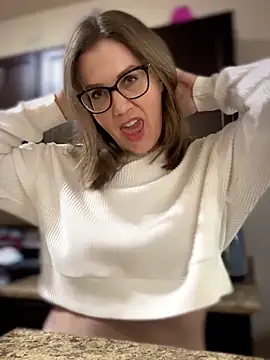 MaiseKnox online show from April 30, 10:03 pm