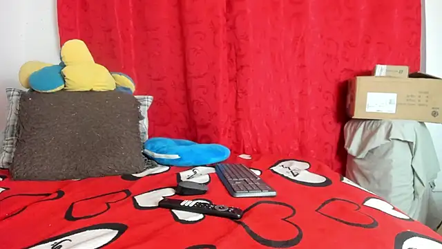 BlowMommy  online show from October 25, 10:12 am