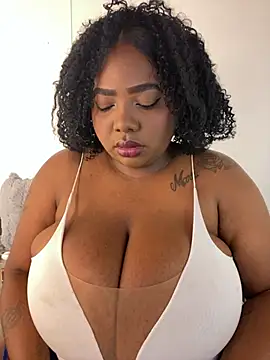 angelGgold online show from July 18, 12:31 pm