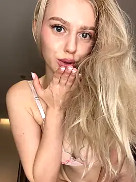 Snapshot of AnikaBest chatting on September 30, 8:58 pm AnikaBest online show from September 30, 8:58 pm