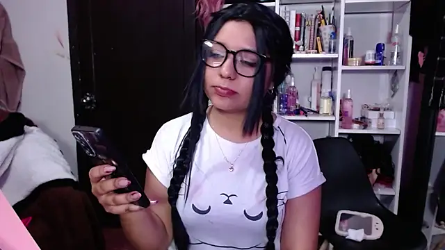 lil daisy7 online show from February 1, 4:03 am