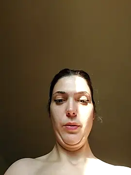 JoLeNe27 online show from March 6, 6:41 am