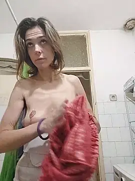 JoLeNe27 online show from February 12, 5:24 am