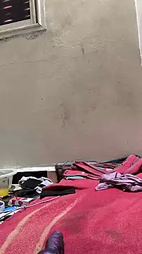 Snapshot of tslovetoys5 chatting on February 28, 1:14 pm tslovetoys5 online show from February 28, 1:14 pm