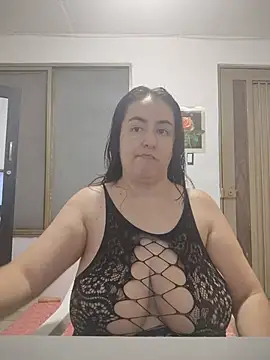 Snapshot of rosahills chatting on July 10, 8:44 pm rosahills online show from July 10, 8:44 pm