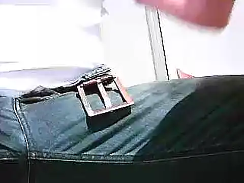 Snapshot of papiculo86 chatting on December 16, 4:05 pm papiculo86 online show from December 16, 4:05 pm