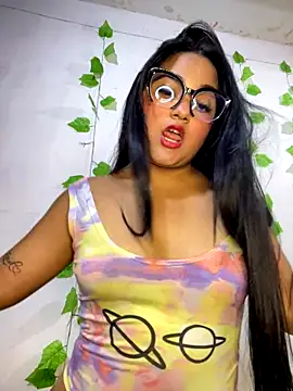 shayna all online show from January 7, 7:05 pm