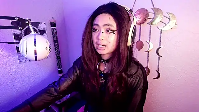 Snapshot of Azazelgains chatting on March 21, 6:49 am Azazelgains online show from March 21, 6:49 am