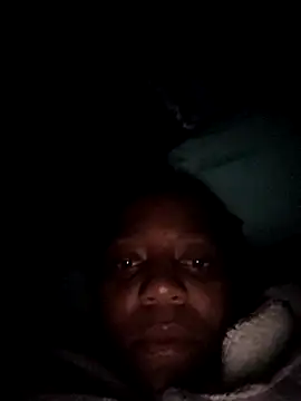 Snapshot of Galcraze chatting on December 18, 9:10 pm Galcraze online show from December 18, 9:10 pm