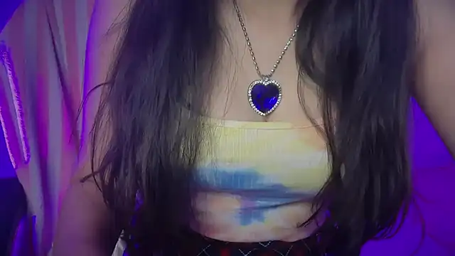 Snapshot of Queen_Angelena chatting on November 4, 6:18 pm Queen Angelena online show from November 4, 6:18 pm