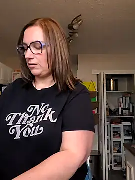 Snapshot of Canadian_BBW chatting on October 29, 10:33 pm Canadian BBW online show from October 29, 10:33 pm