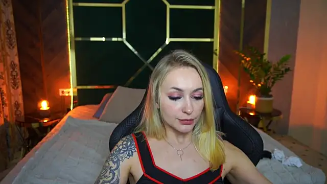 GraceCandy online show from March 5, 2:14 am