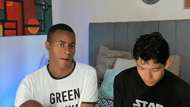 Snapshot of CrissBrownxxx chatting on October 6, 5:54 pm CrissBrownxxx online show from October 6, 5:54 pm