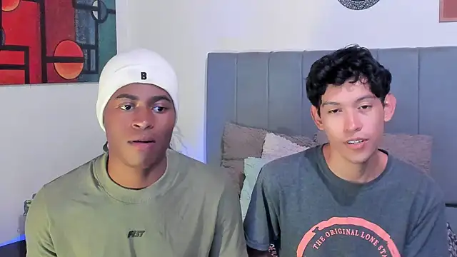 Snapshot of CrissBrownxxx chatting on October 14, 1:17 am CrissBrownxxx online show from October 14, 1:17 am