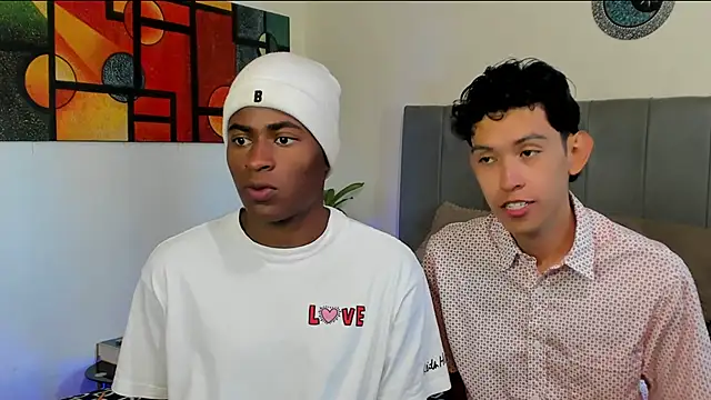 Snapshot of CrissBrownxxx chatting on November 10, 6:51 pm CrissBrownxxx online show from November 10, 6:51 pm