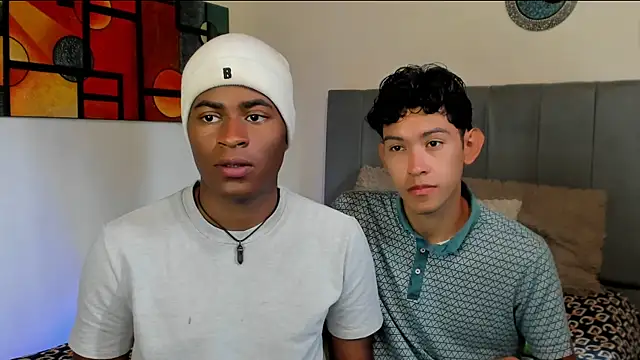 Snapshot of CrissBrownxxx chatting on November 15, 5:09 pm CrissBrownxxx online show from November 15, 5:09 pm