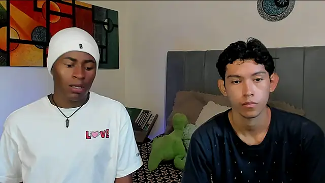 Snapshot of CrissBrownxxx chatting on November 26, 7:37 pm CrissBrownxxx online show from November 26, 7:37 pm