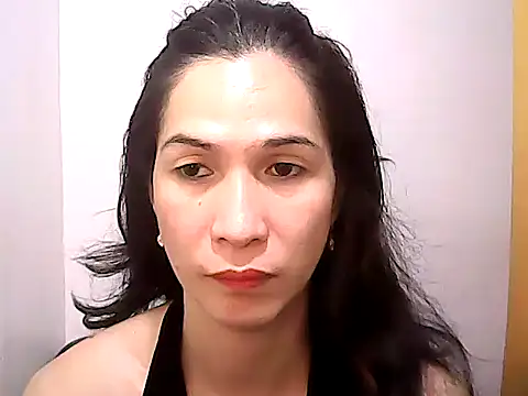 Snapshot of BigDickTrans chatting on February 15, 3:28 pm BigDickTrans online show from February 15, 3:28 pm
