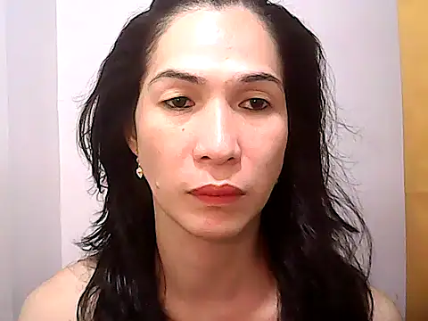 Snapshot of BigDickTrans chatting on February 18, 6:37 pm BigDickTrans online show from February 18, 6:37 pm