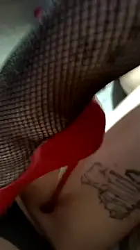 Snapshot of Misspadrona88 chatting on October 23, 10:47 am Misspadrona88 online show from October 23, 10:47 am