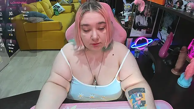 Softie Sofy online show from June 2, 4:14 am