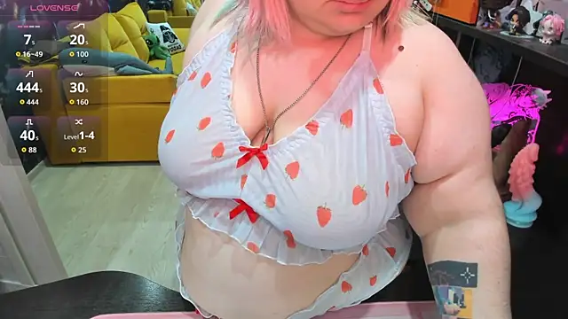 Softie Sofy online show from July 6, 1:46 am