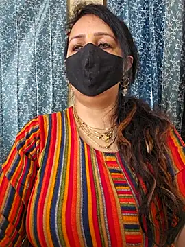 cute-tanvi online show from March 6, 4:52 am