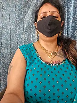 cute-tanvi online show from March 11, 4:32 am