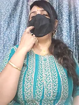 cute-tanvi online show from July 8, 1:10 am