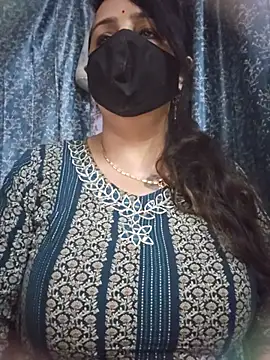 cute-tanvi online show from July 18, 12:48 am