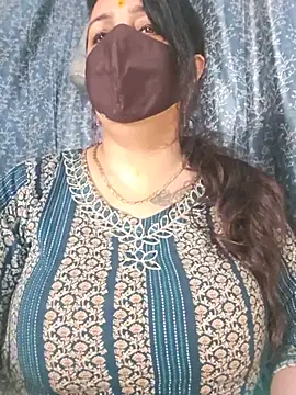 cute-tanvi online show from July 25, 12:42 am