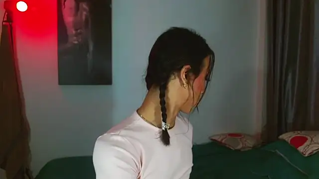 Kenisha Sweet online show from November 13, 10:52 pm