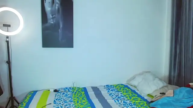 Kenisha Sweet online show from December 23, 12:30 am