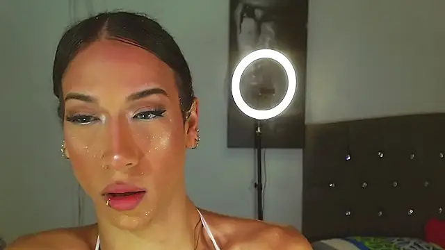 Kenisha Sweet online show from January 14, 12:38 am