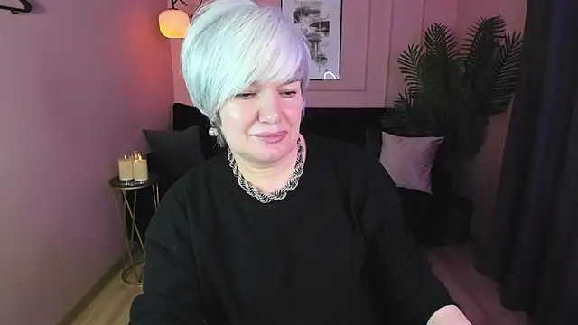 CarmenSoft online show from February 8, 9:04 pm