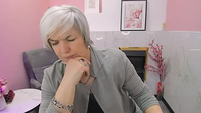 CarmenSoft online show from April 29, 9:02 am