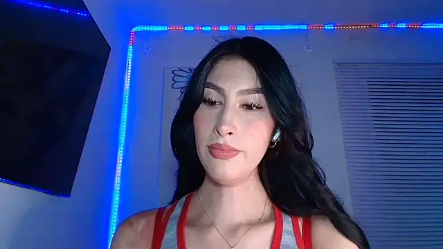 valeria gonzales  online show from March 9, 11:53 pm