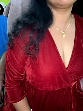 Snapshot of Anushka_21 chatting on November 24, 7:02 pm Anushka 21 online show from November 24, 7:02 pm