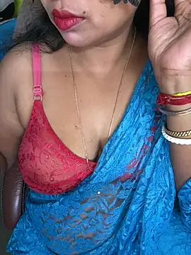 Snapshot of Anushka_21 chatting on June 28, 3:12 am Anushka 21 online show from June 28, 3:12 am