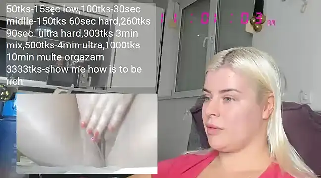 Snapshot of queenofthenighttt chatting on December 4, 10:02 am queenofthenighttt online show from December 4, 10:02 am